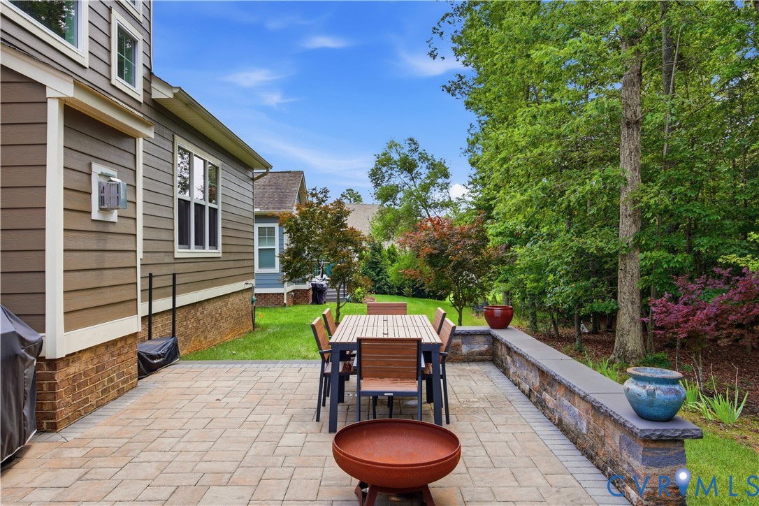 1490 Camberley Dr