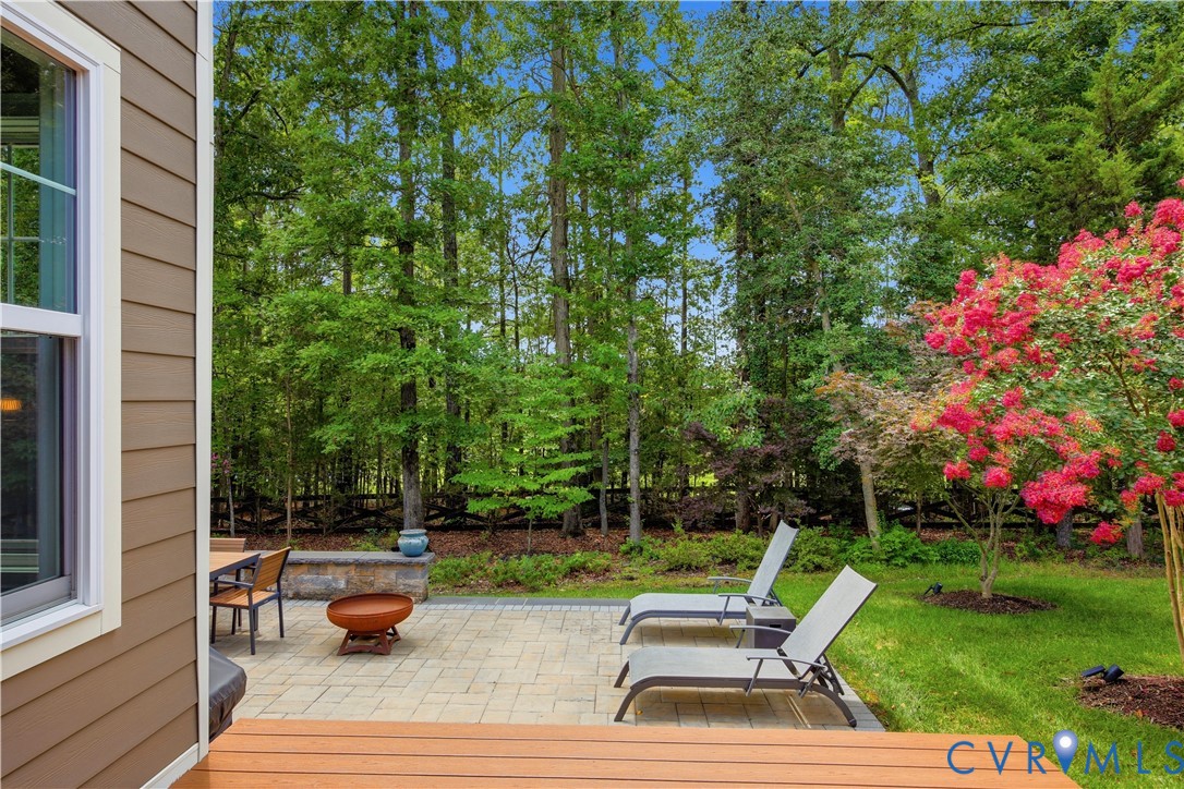 1490 Camberley Dr