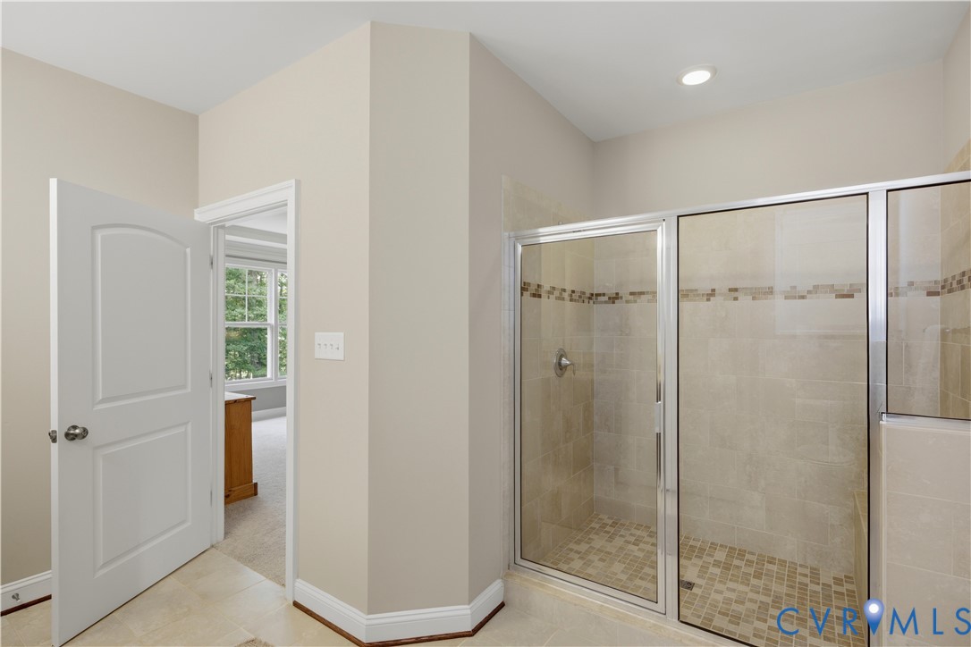 1490 Camberley Dr