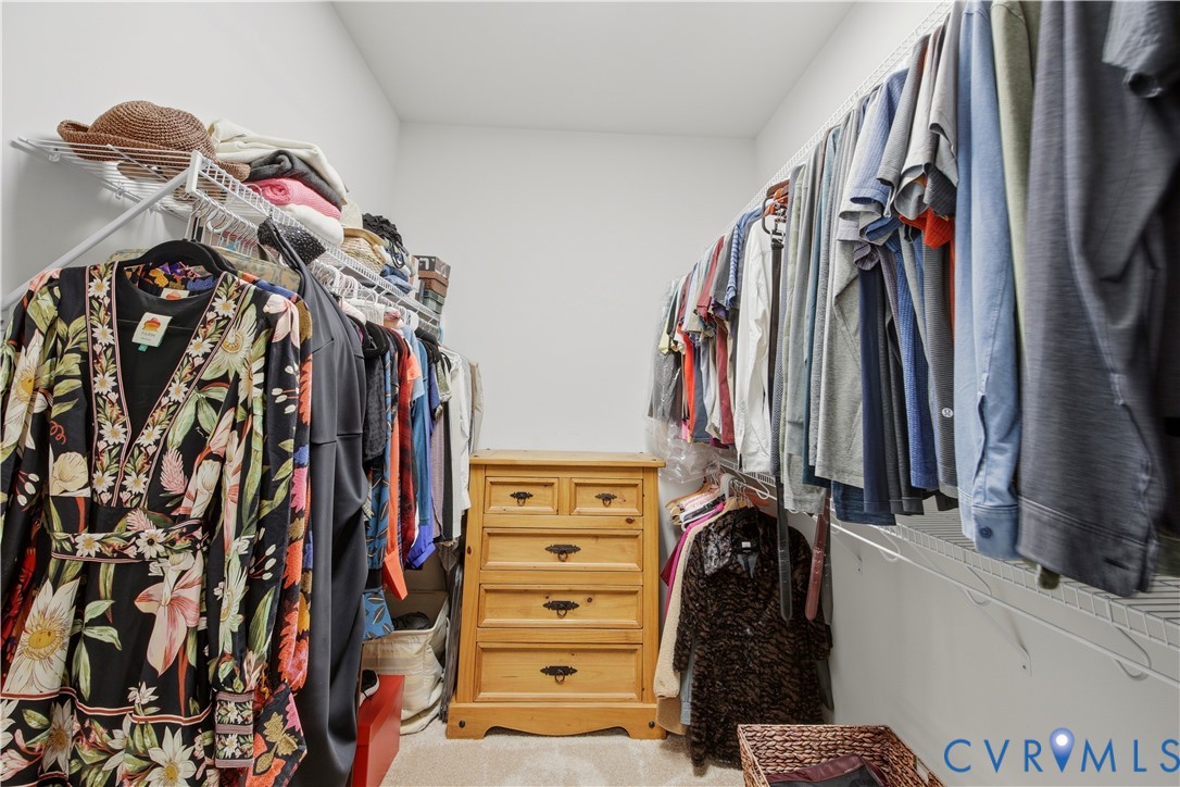 1490 Camberley Dr