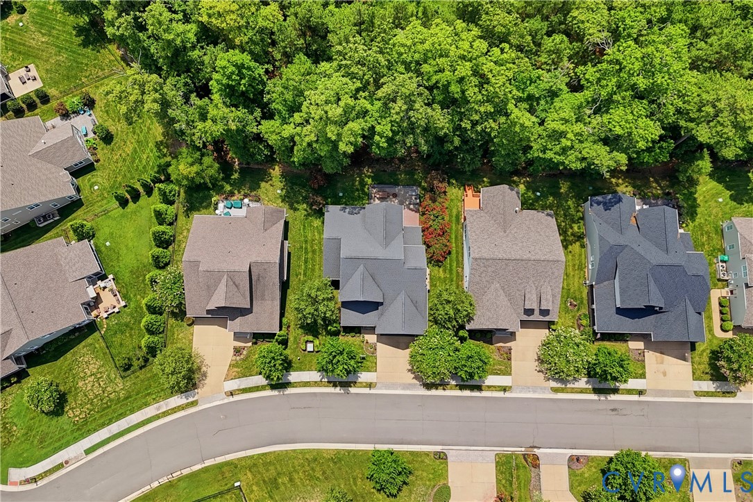 1490 Camberley Dr