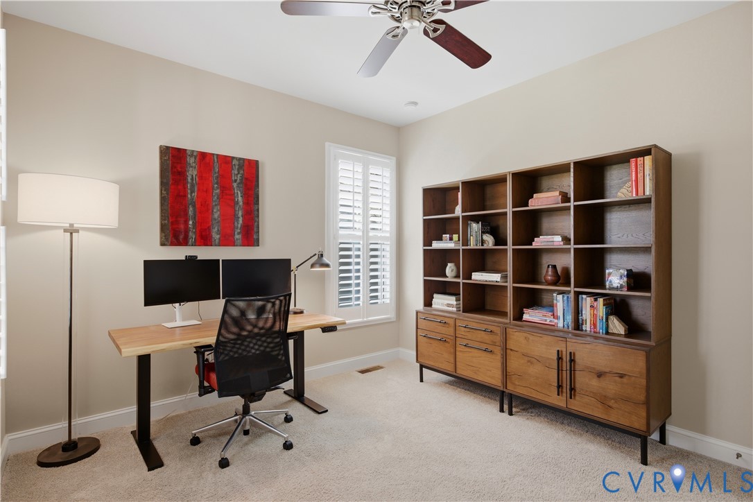 1490 Camberley Dr