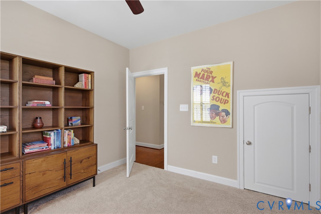 1490 Camberley Dr