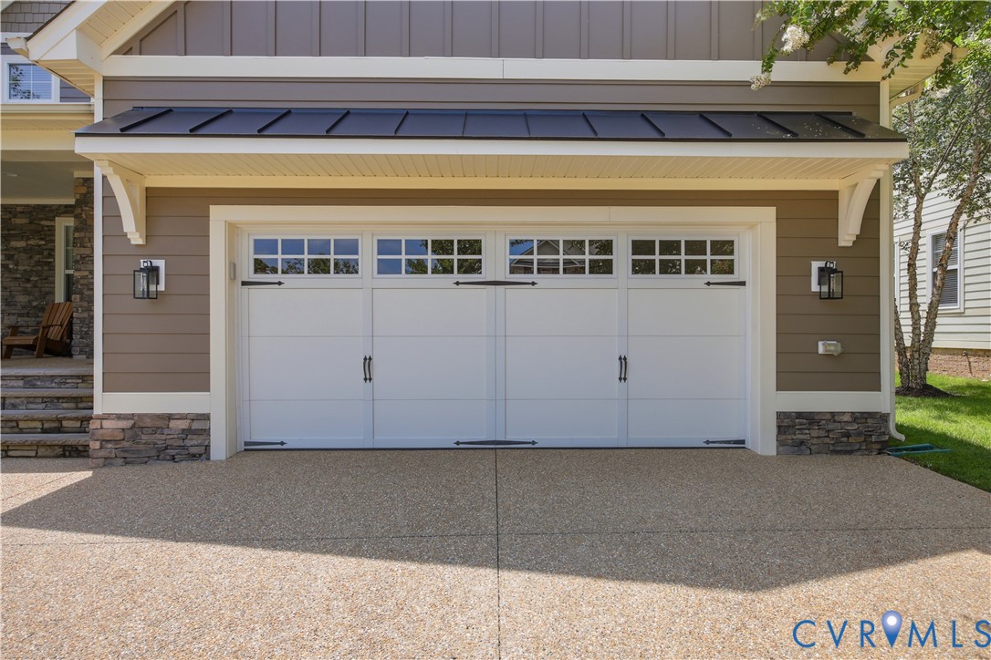 1490 Camberley Dr