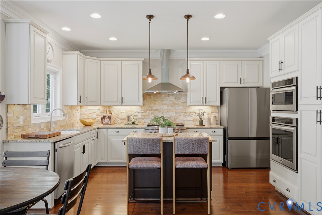 1490 Camberley Dr