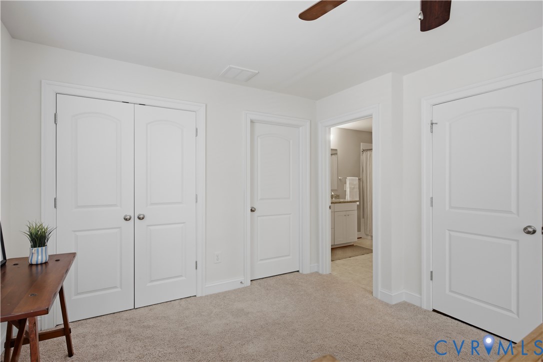 1490 Camberley Dr