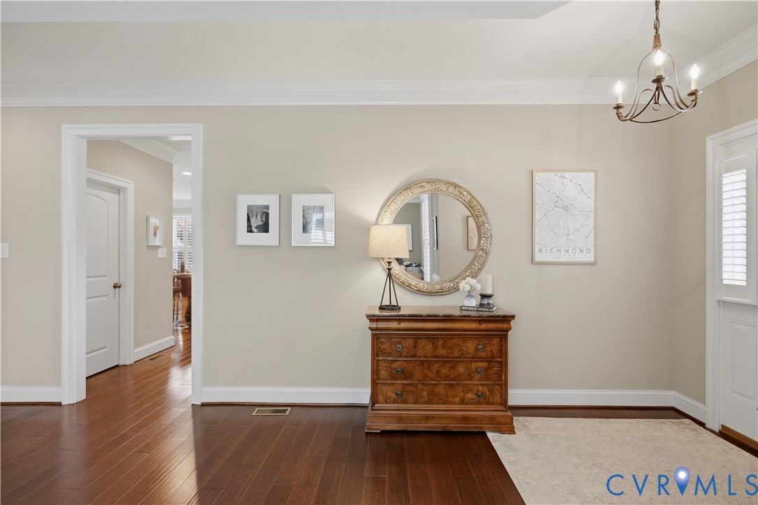 1490 Camberley Dr