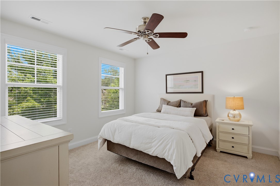 1490 Camberley Dr