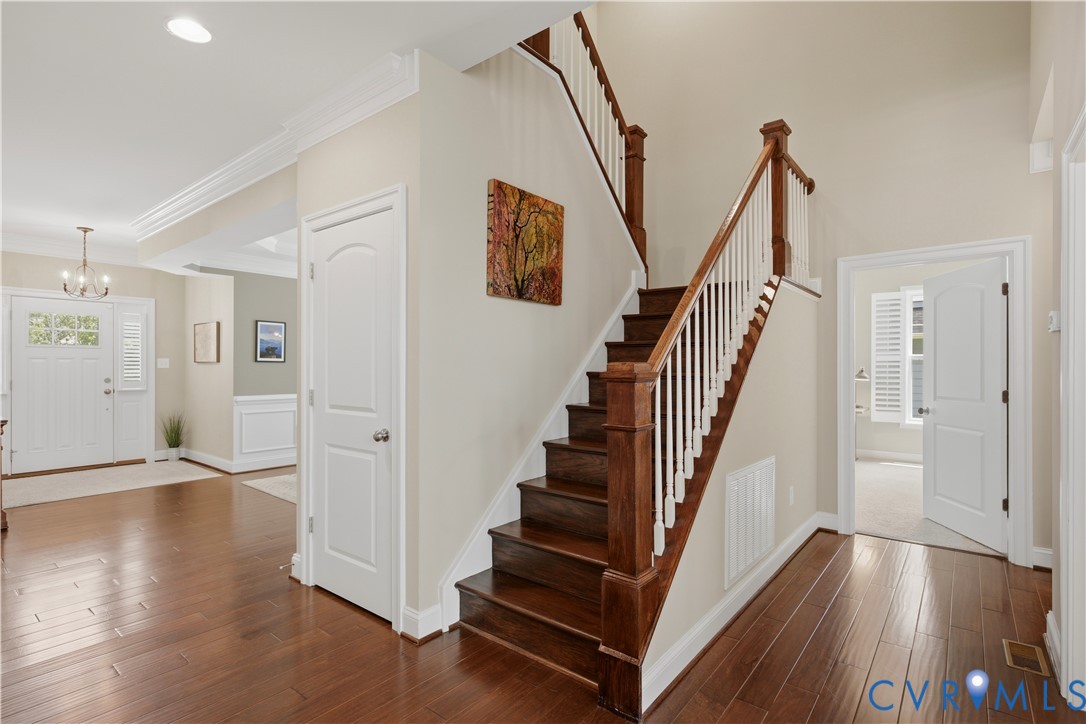 1490 Camberley Dr