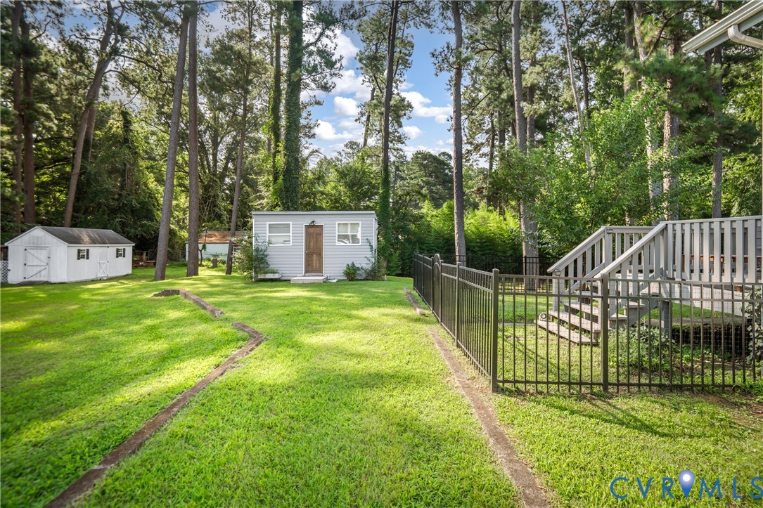 305 Bradsher Ave