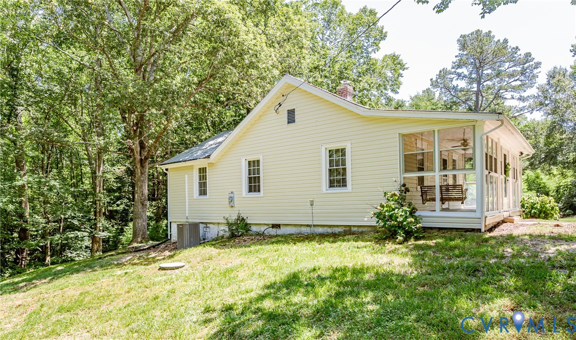 1845 Powhatan Trl