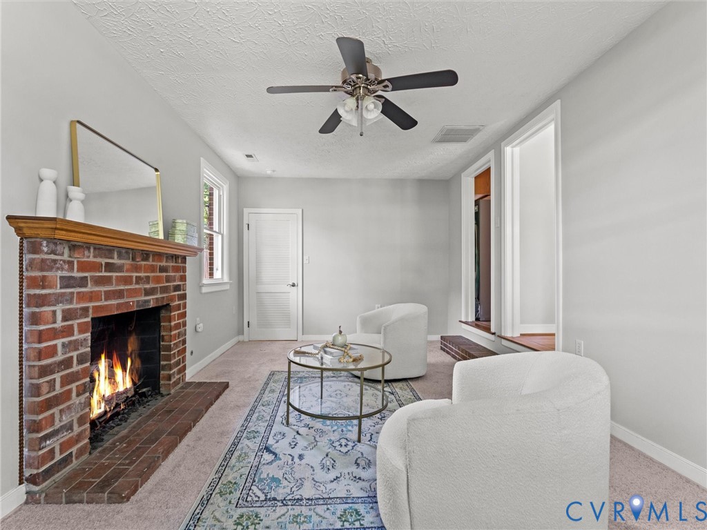 2107 Cool Brook Dr