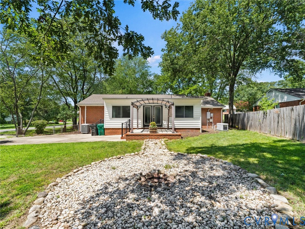 2107 Cool Brook Dr