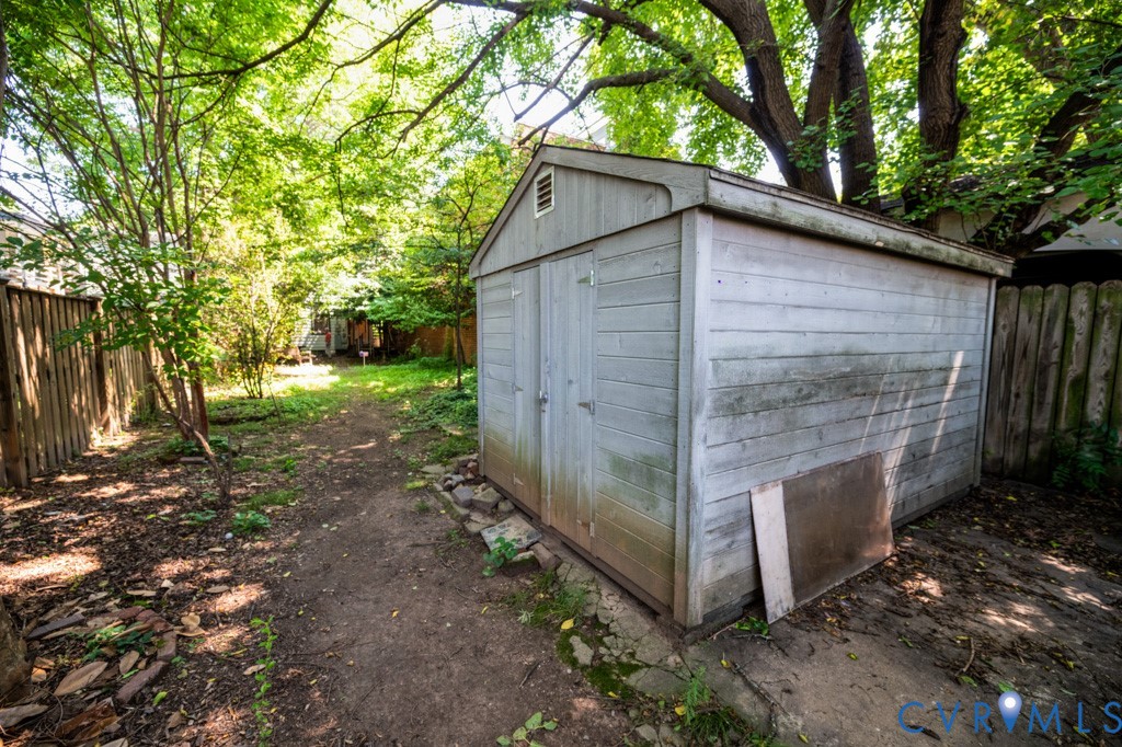 1917 Floyd Ave