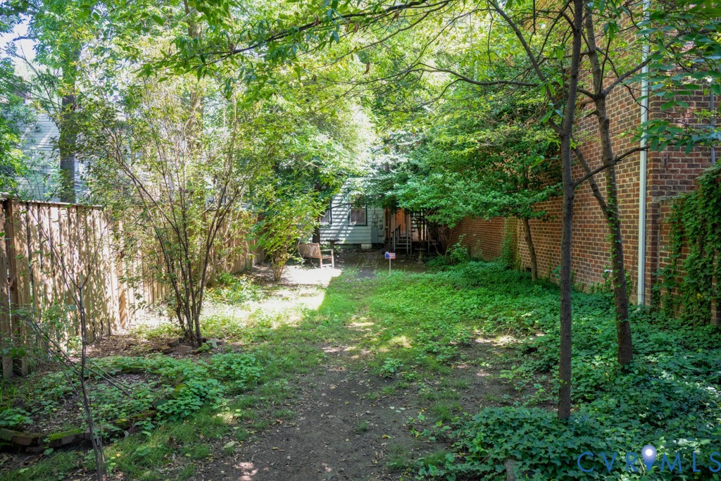 1917 Floyd Ave