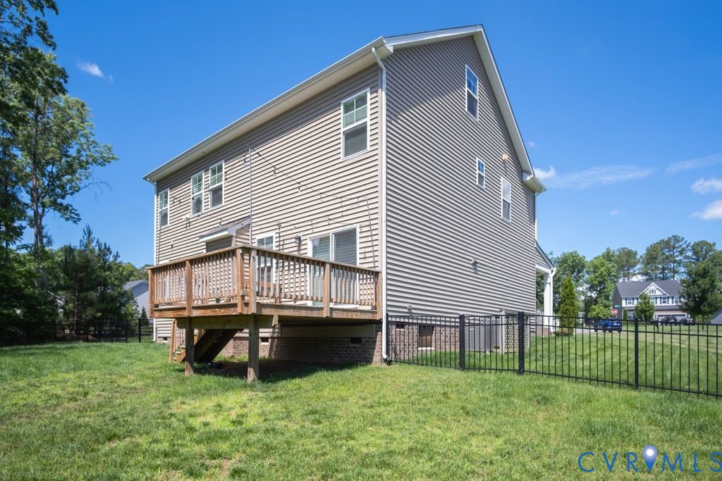 15301 Spiral Pl
