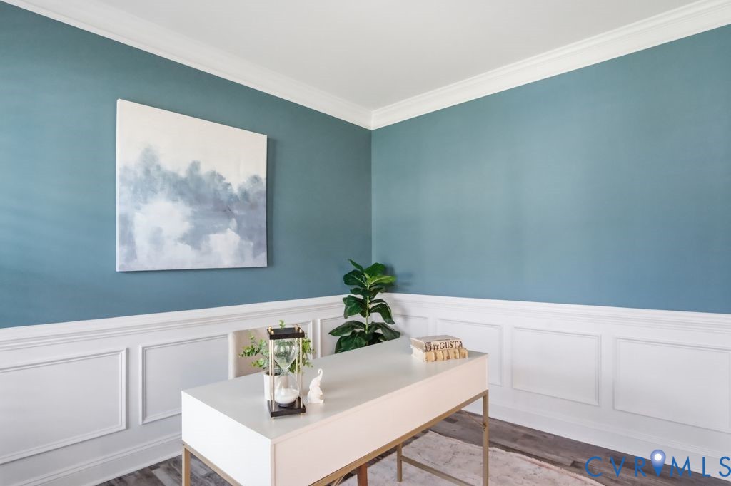 15301 Spiral Pl
