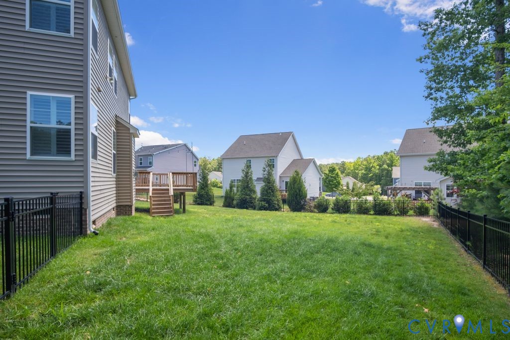15301 Spiral Pl