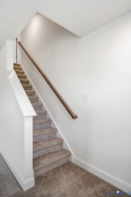 15301 Spiral Pl