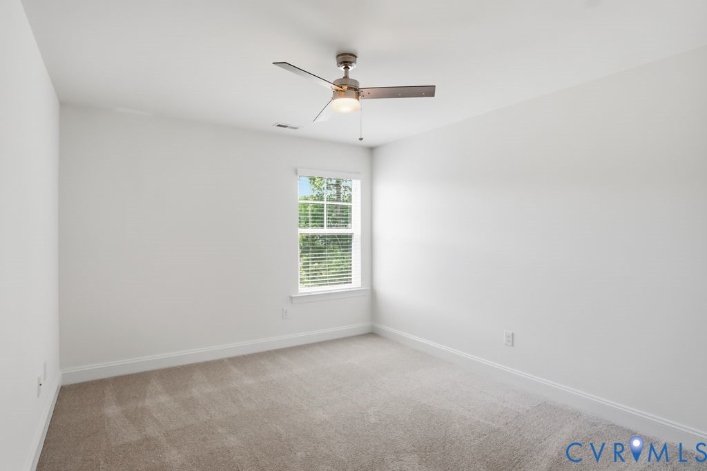 15301 Spiral Pl