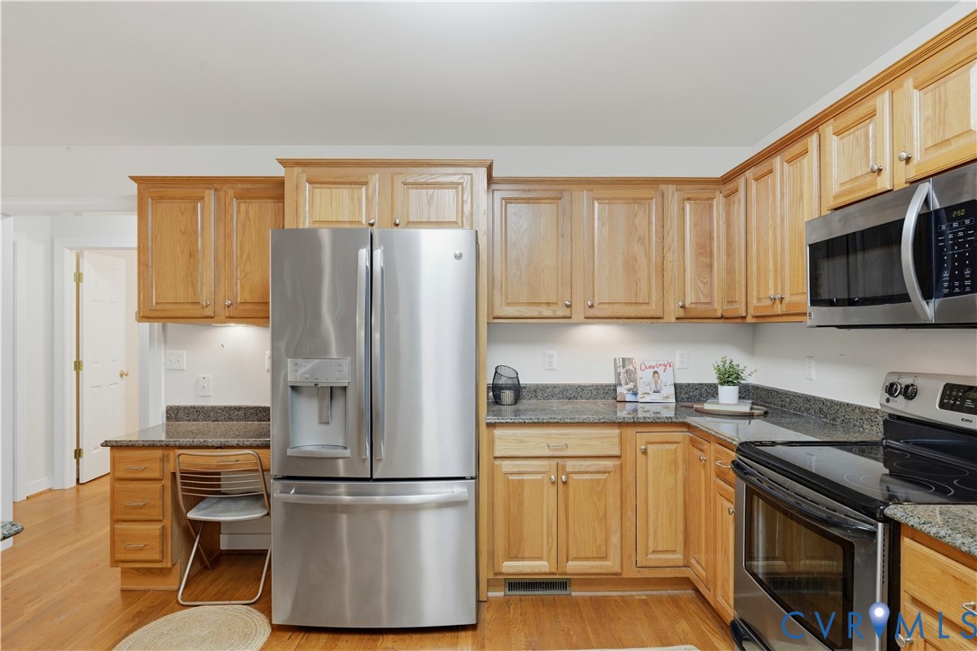 422 Elm Creek Dr