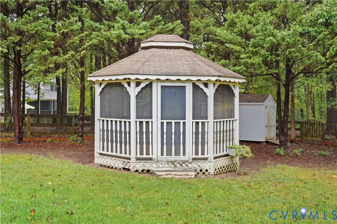422 Elm Creek Dr