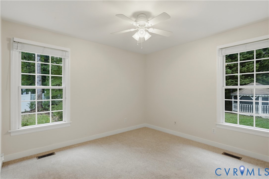 422 Elm Creek Dr