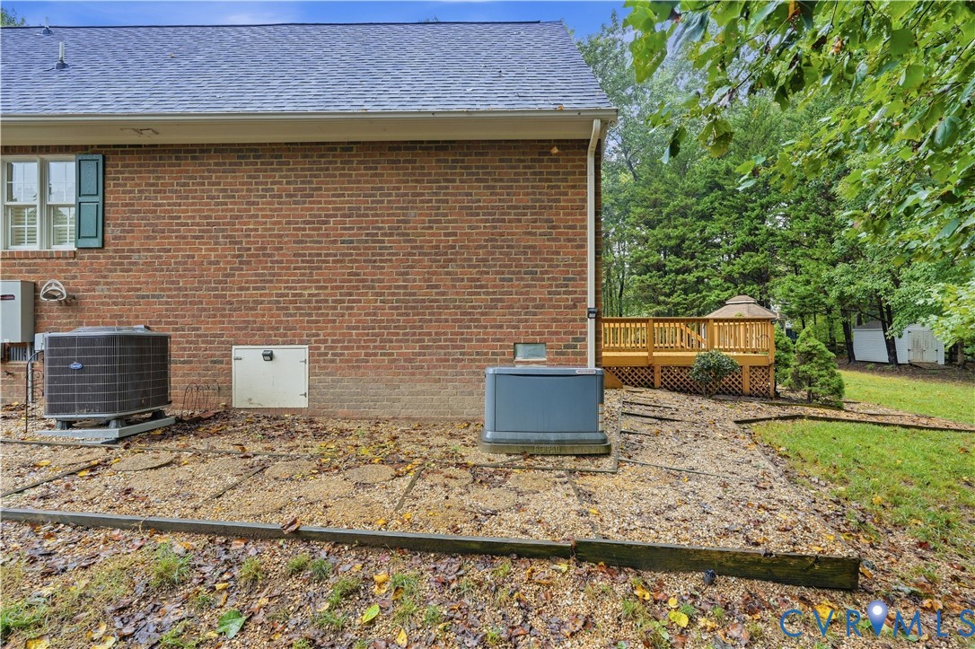 422 Elm Creek Dr