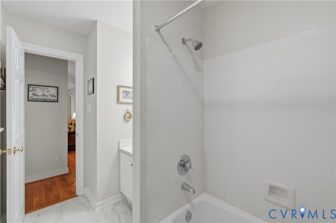 422 Elm Creek Dr