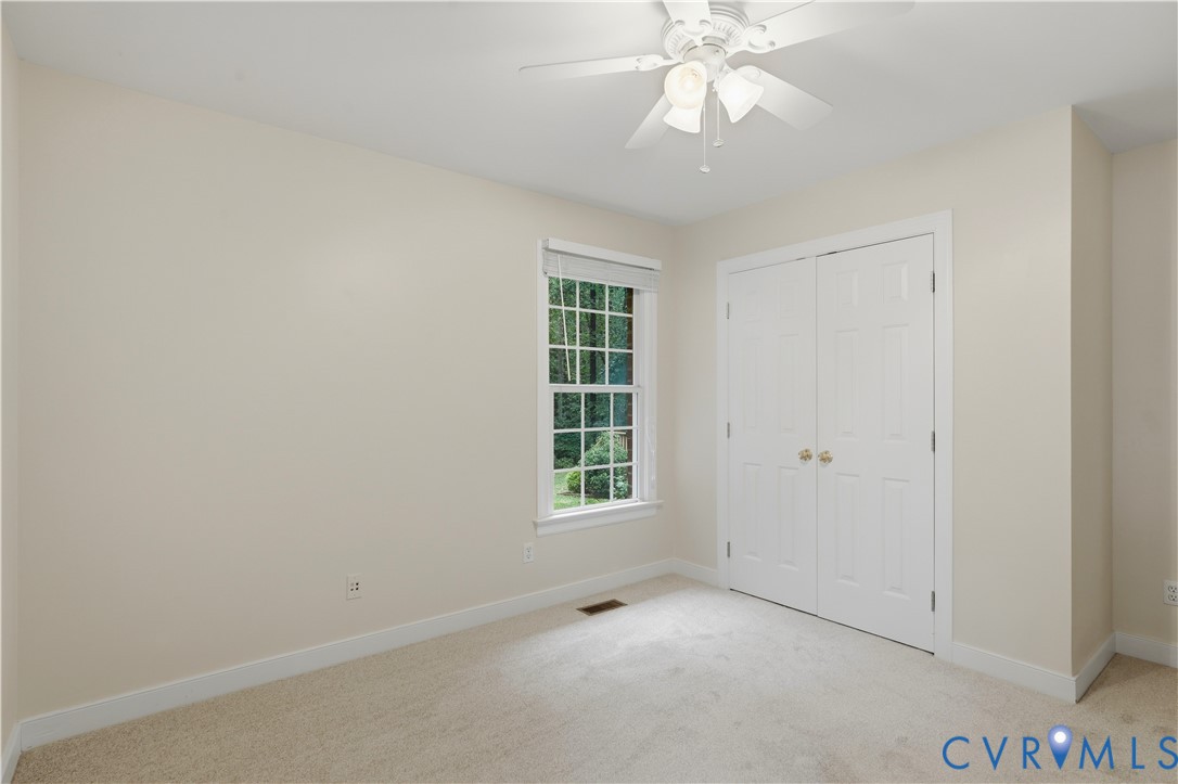 422 Elm Creek Dr