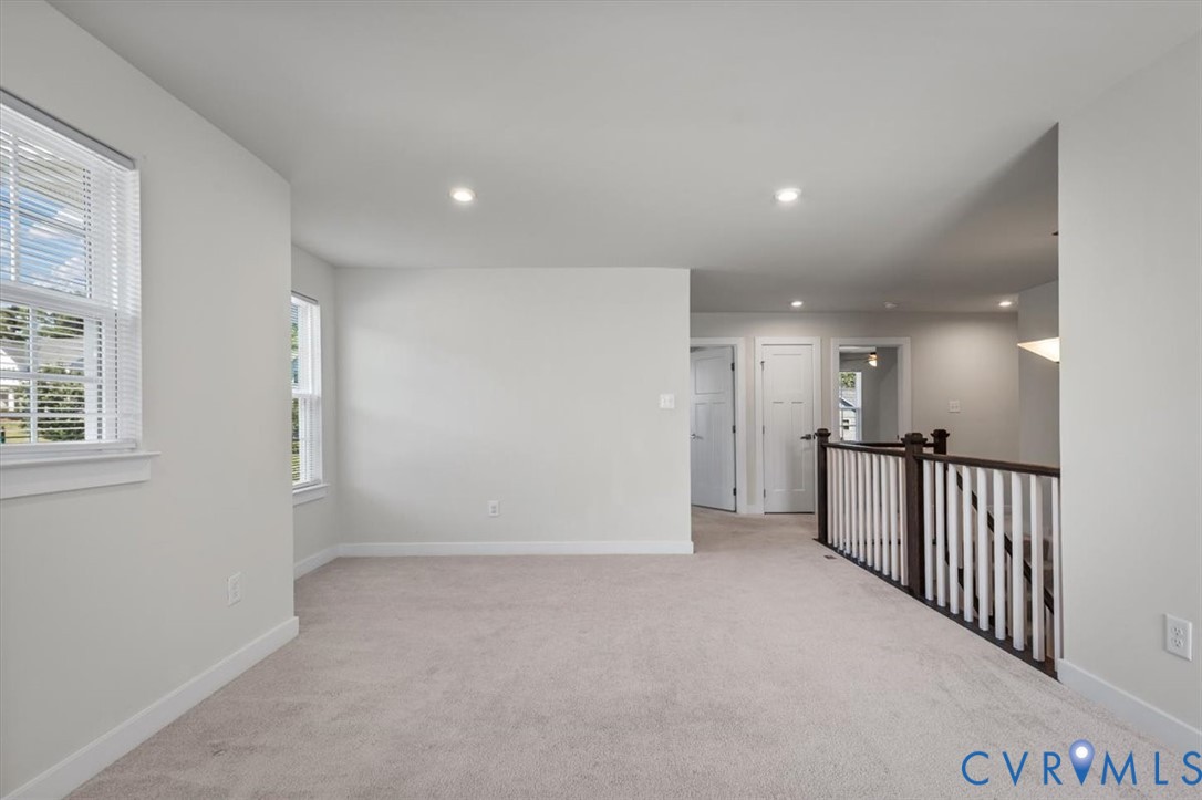 8601 Forge Gate Ln