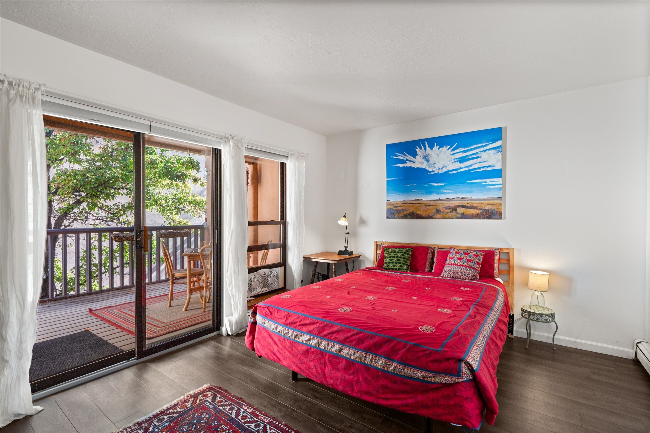1552 Avenida De Las Americas