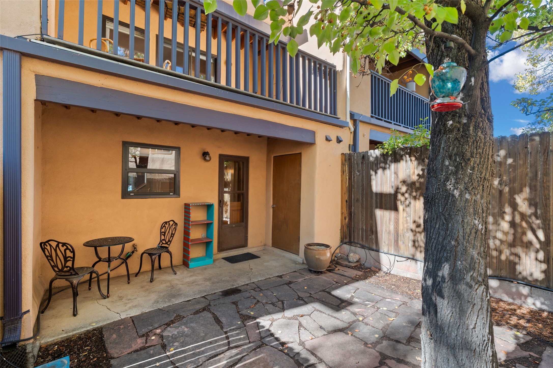 1552 Avenida De Las Americas