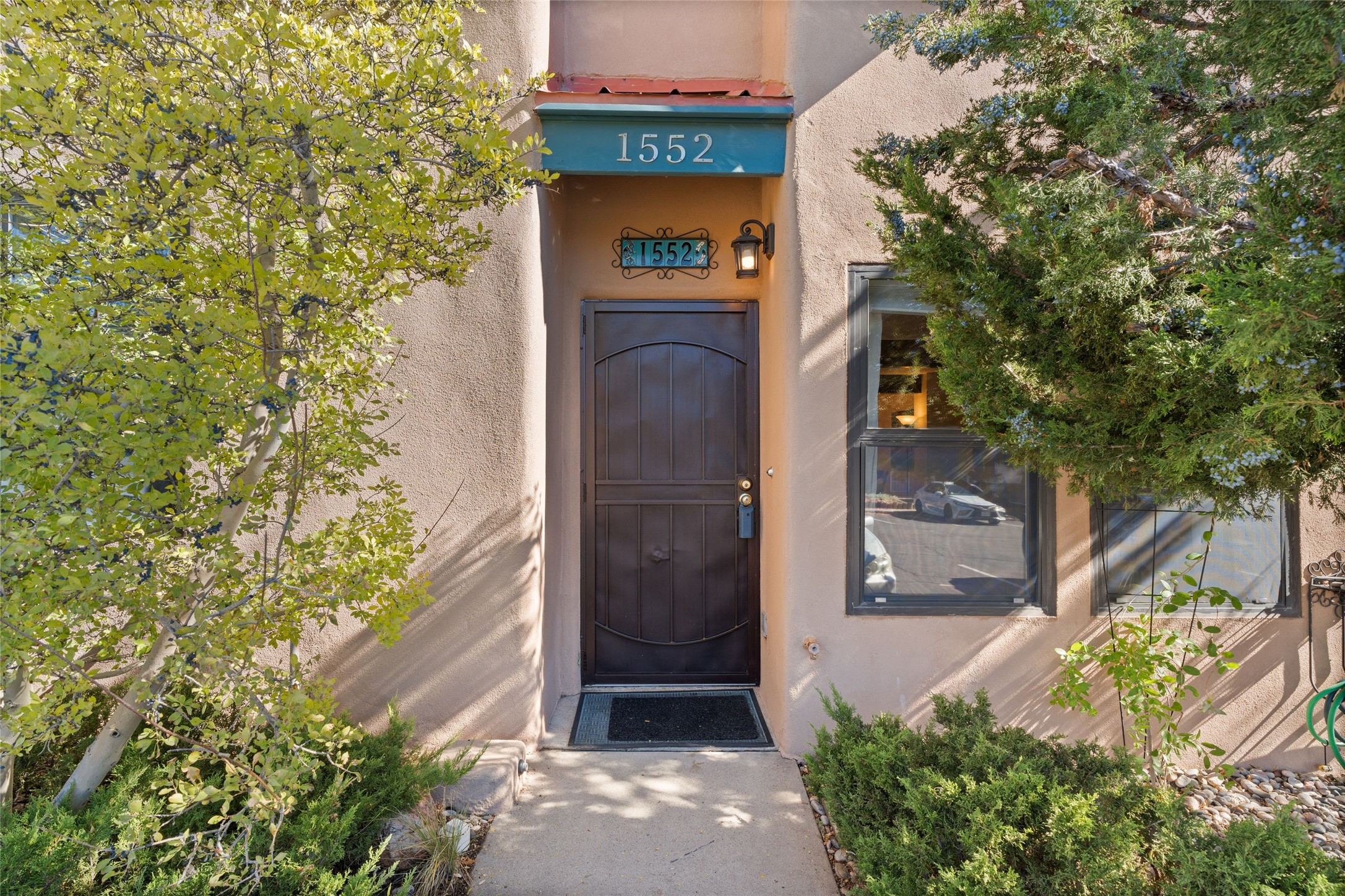 1552 Avenida De Las Americas