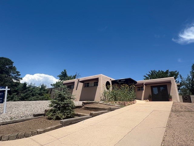 1115 N Luna Circle