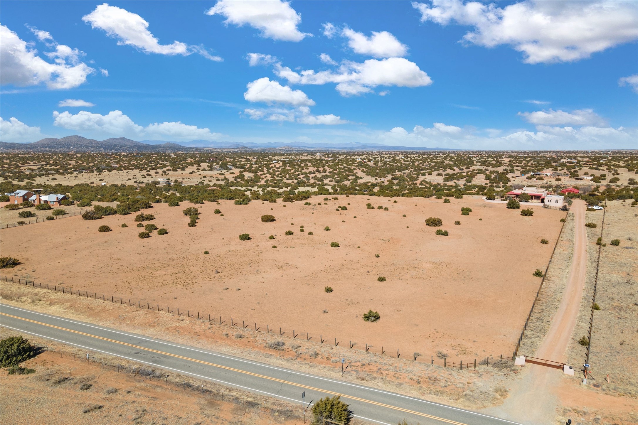 263 Camino Los Abuelos