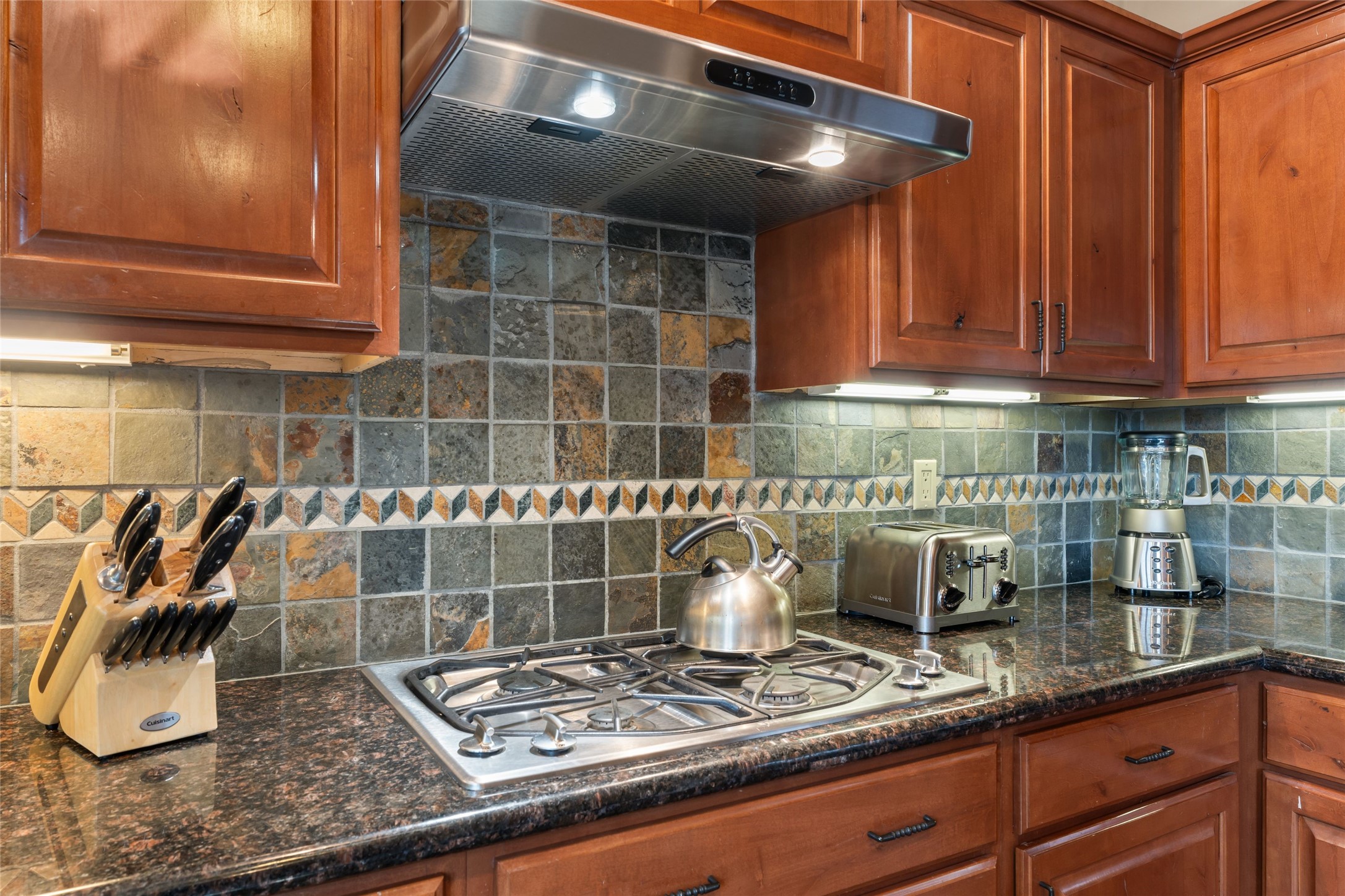 103 Catron Street 60B