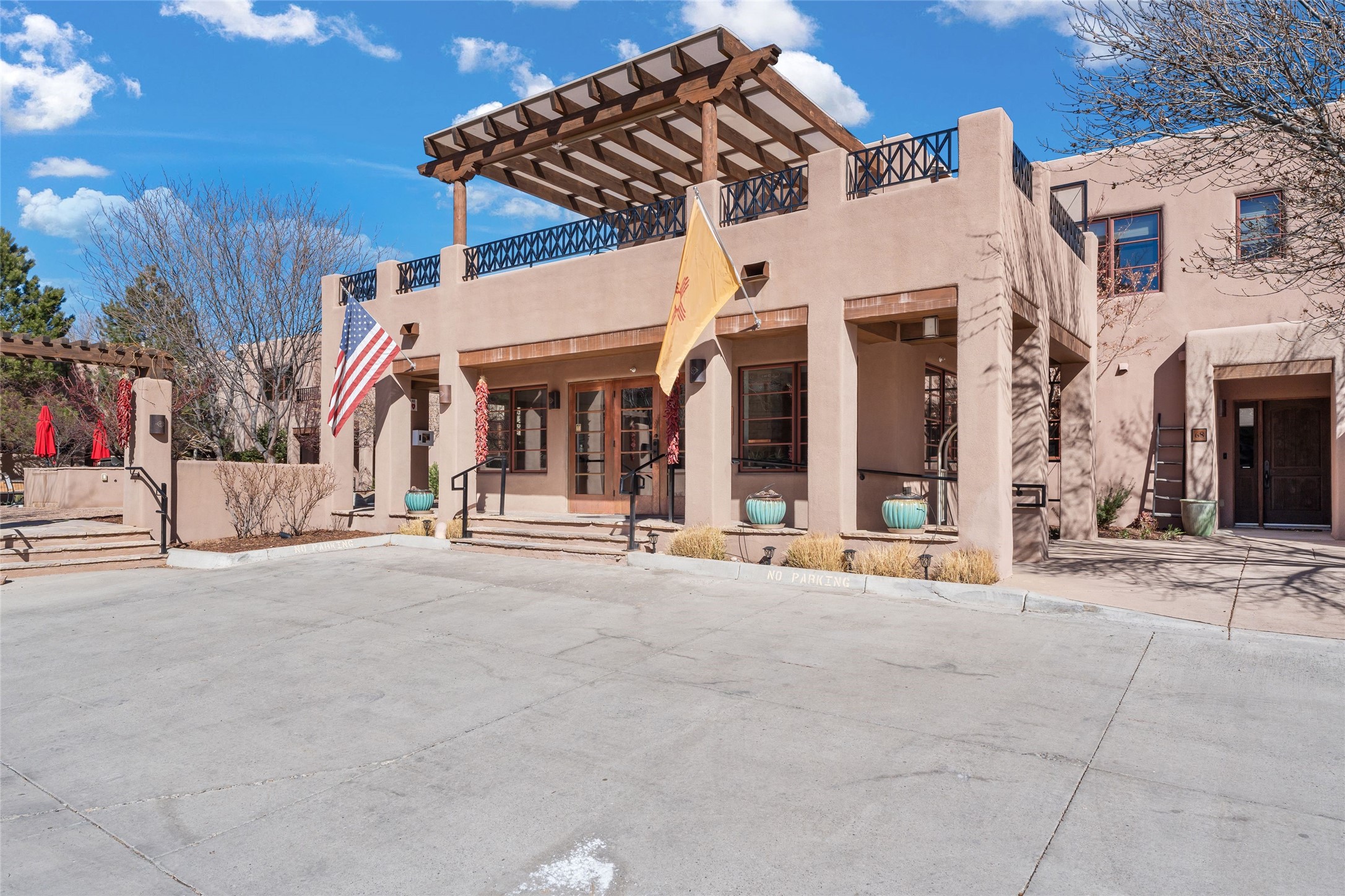 103 Catron Street 60B