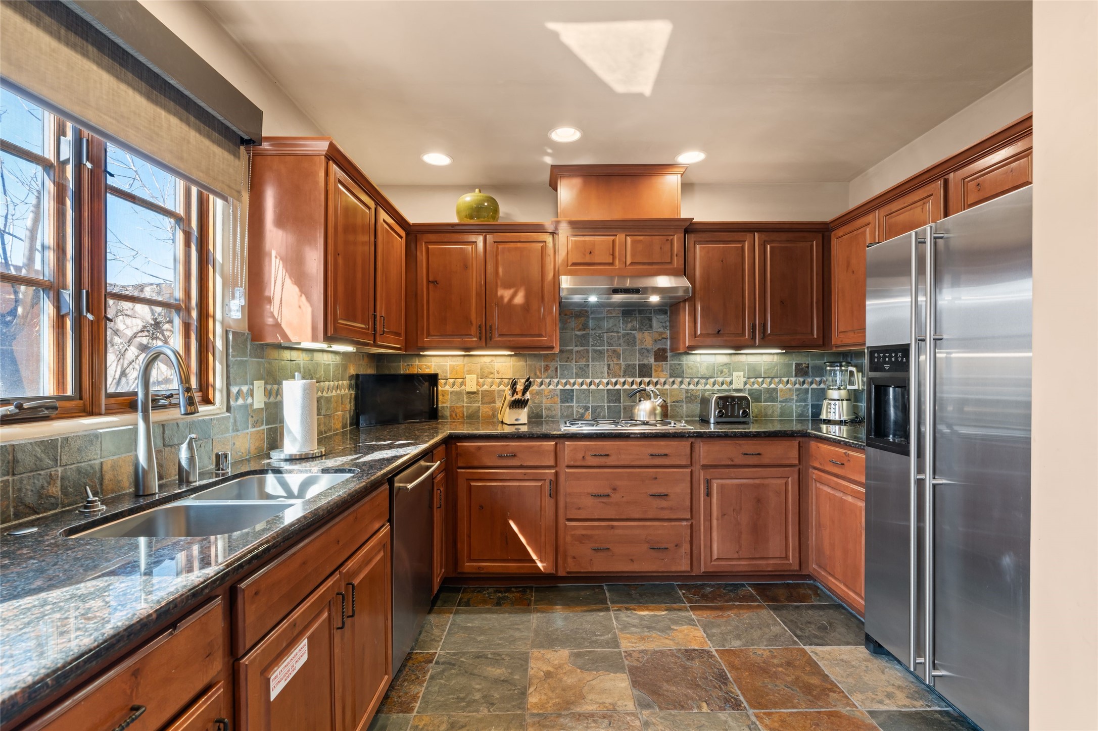 103 Catron Street 60B