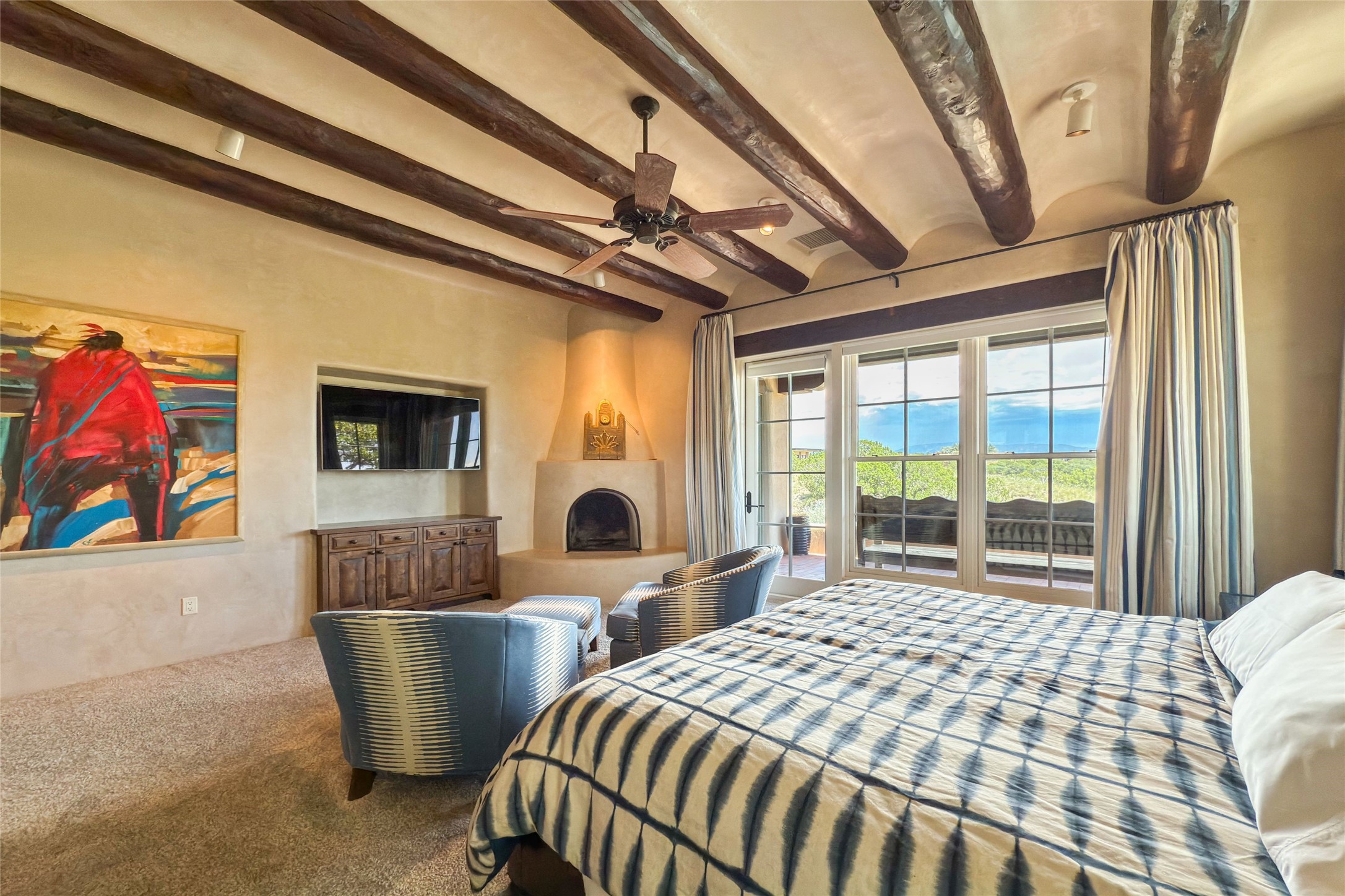 6 Silver Mesa Court