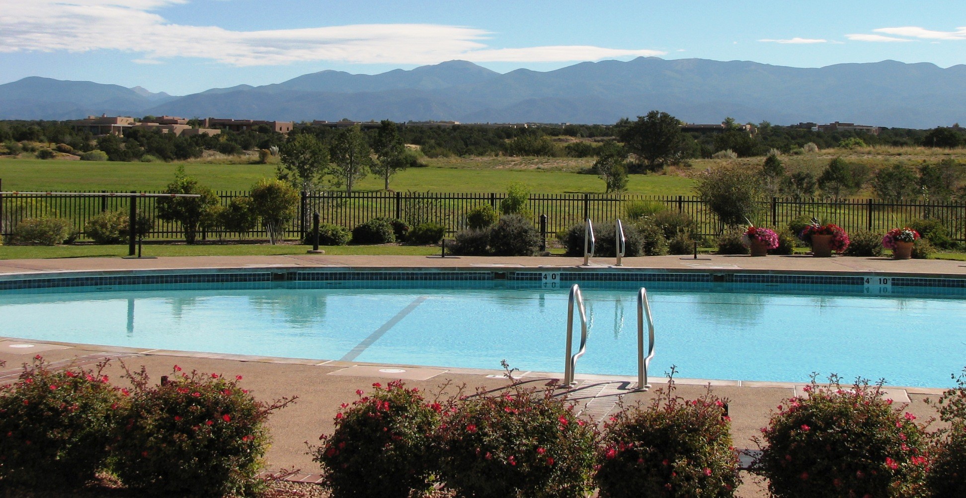6 Silver Mesa Court