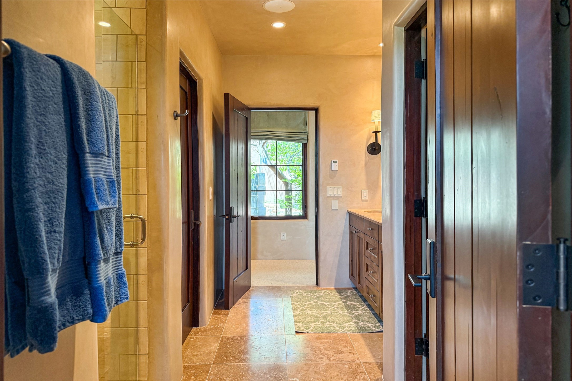 6 Silver Mesa Court