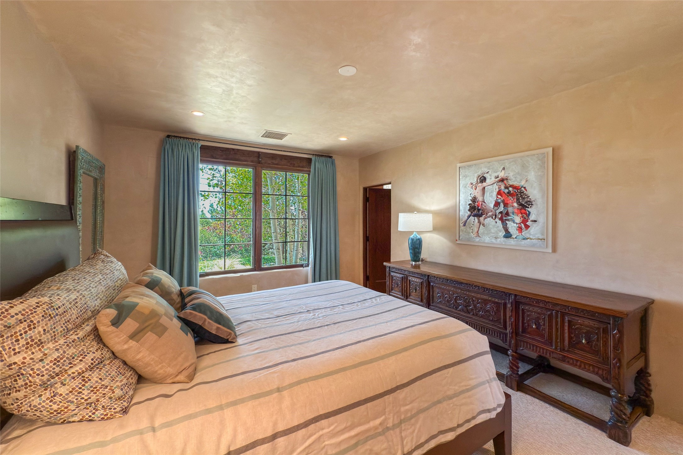 6 Silver Mesa Court