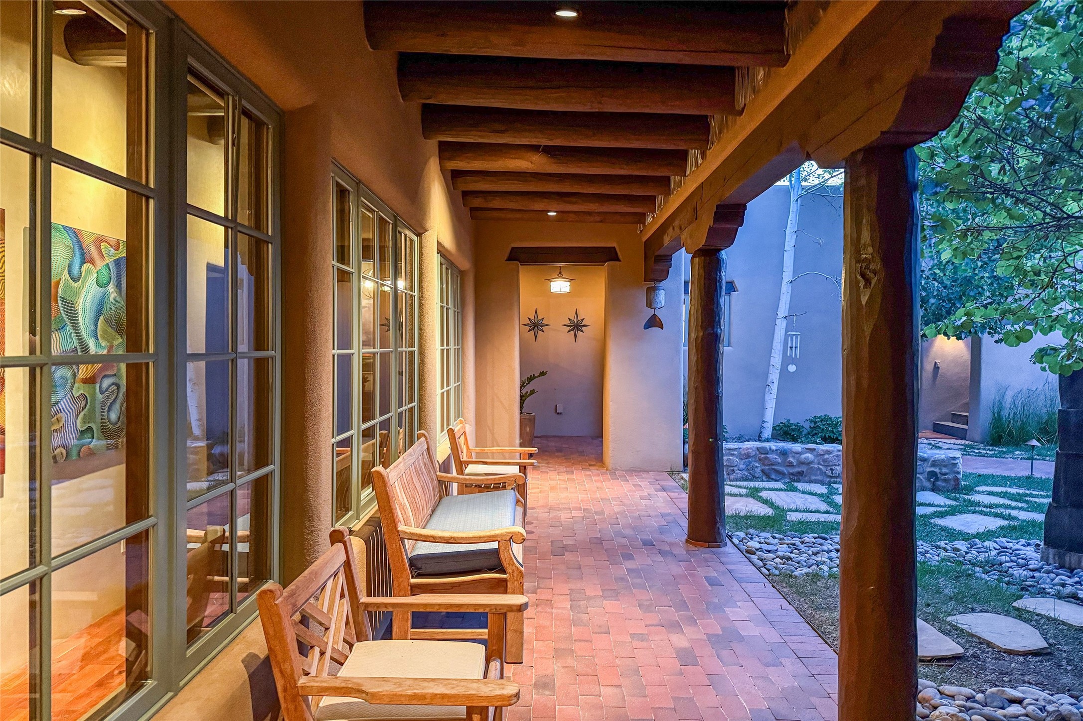 6 Silver Mesa Court