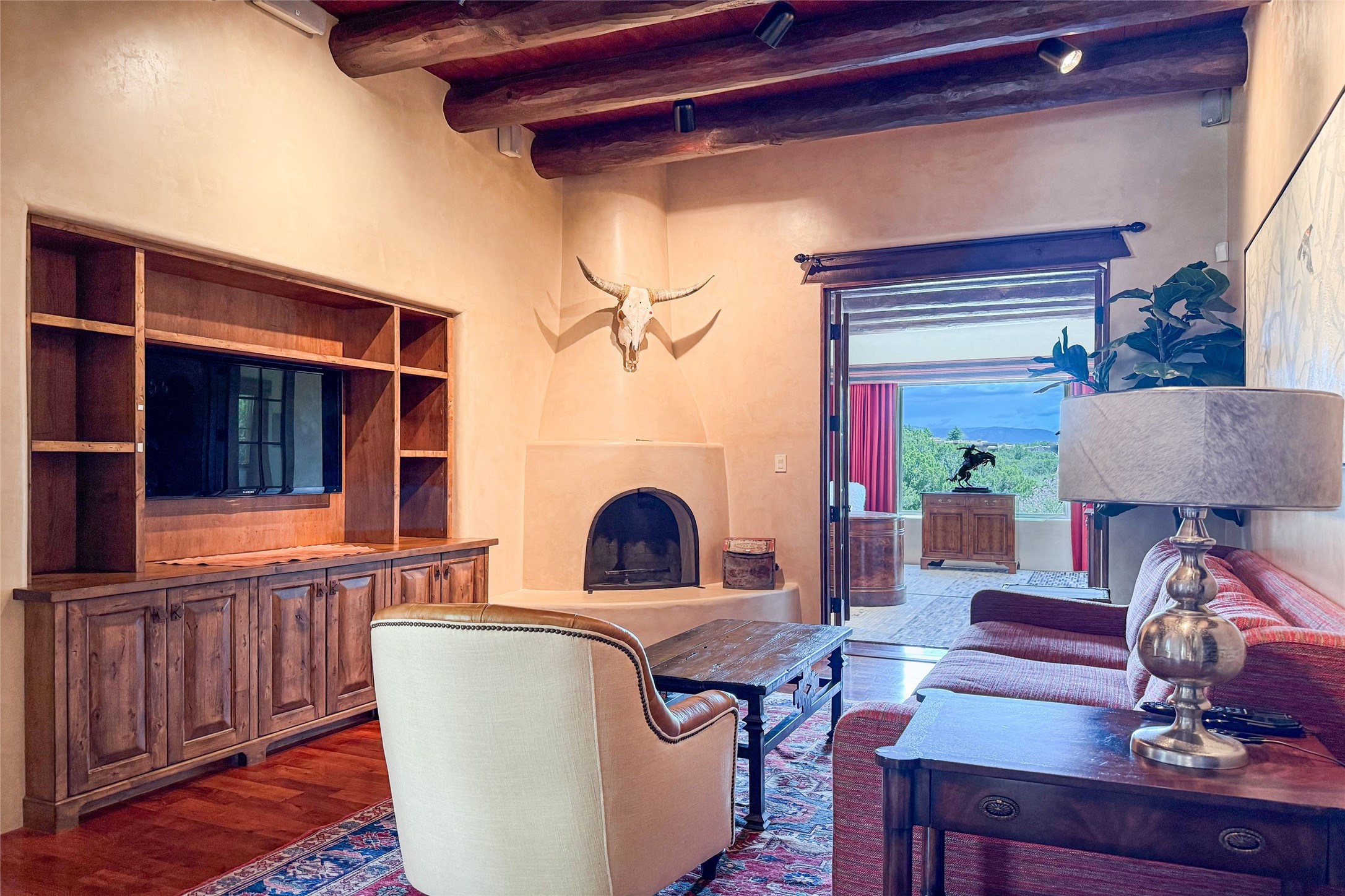 6 Silver Mesa Court