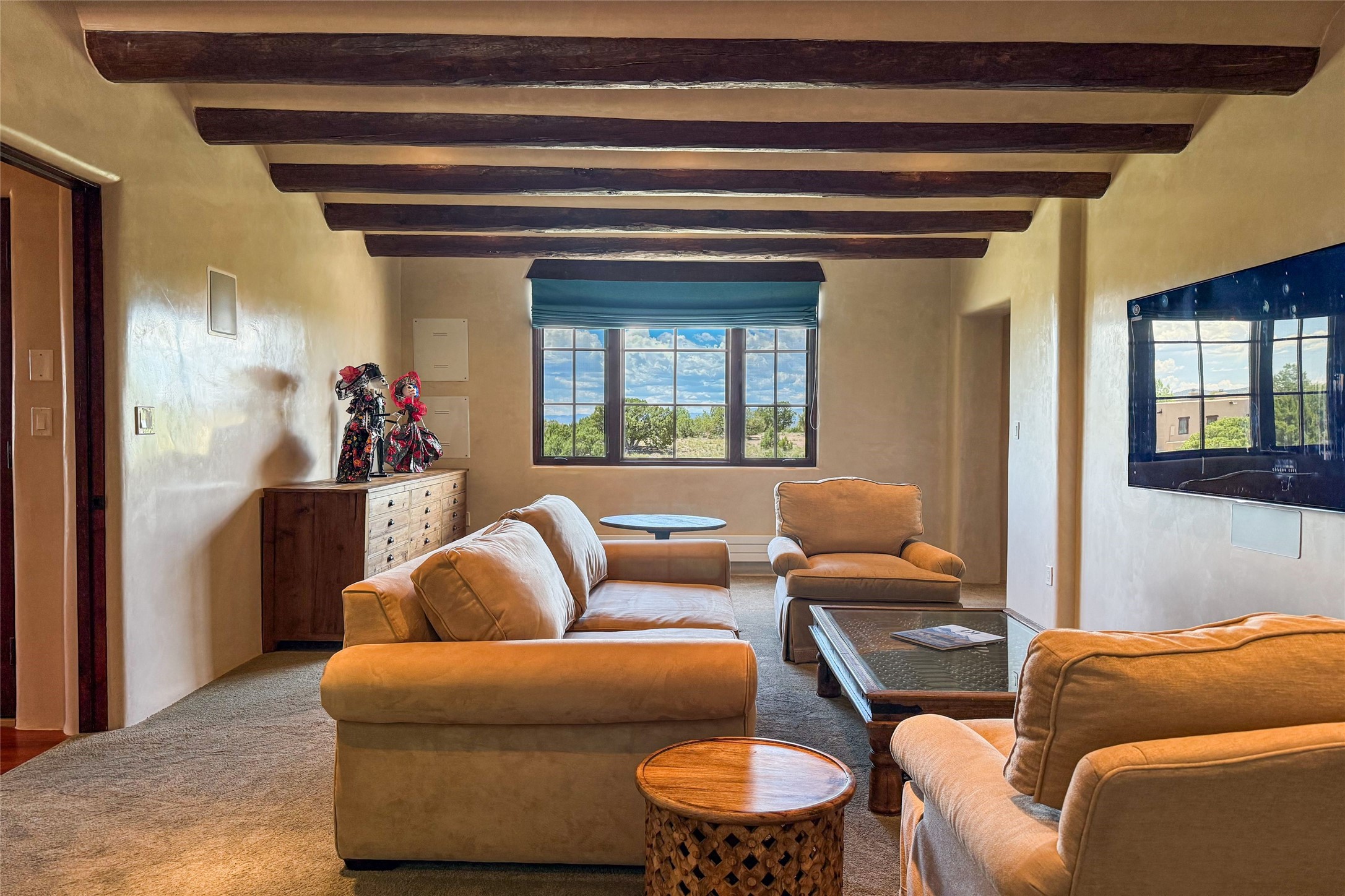 6 Silver Mesa Court