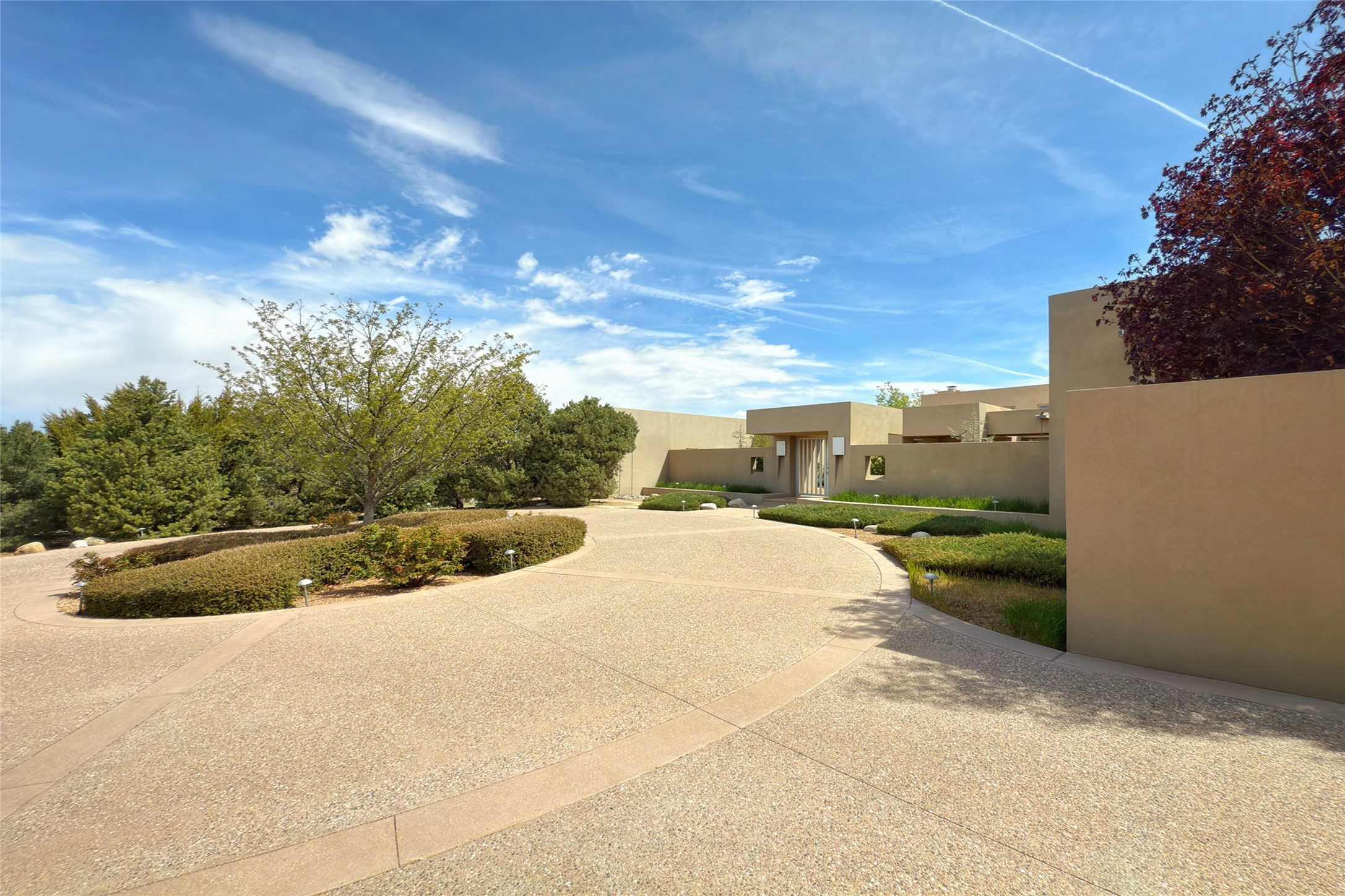 6 Estates Drive