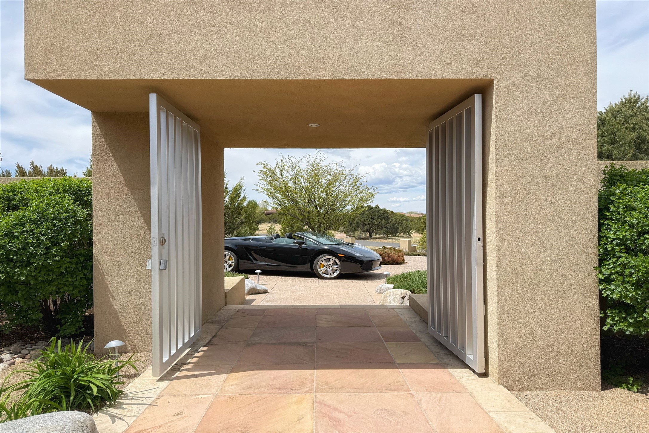 6 Estates Drive