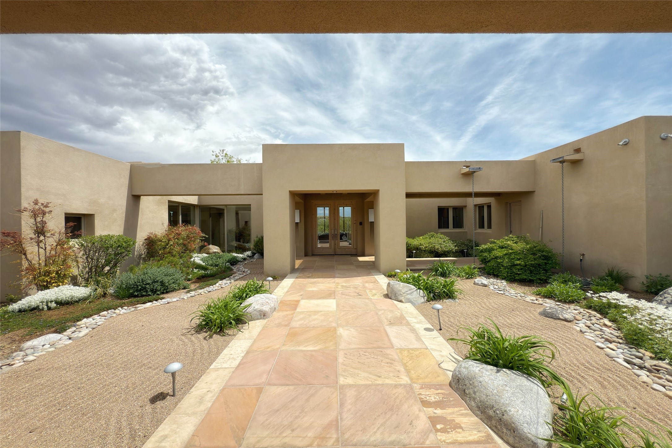 6 Estates Drive