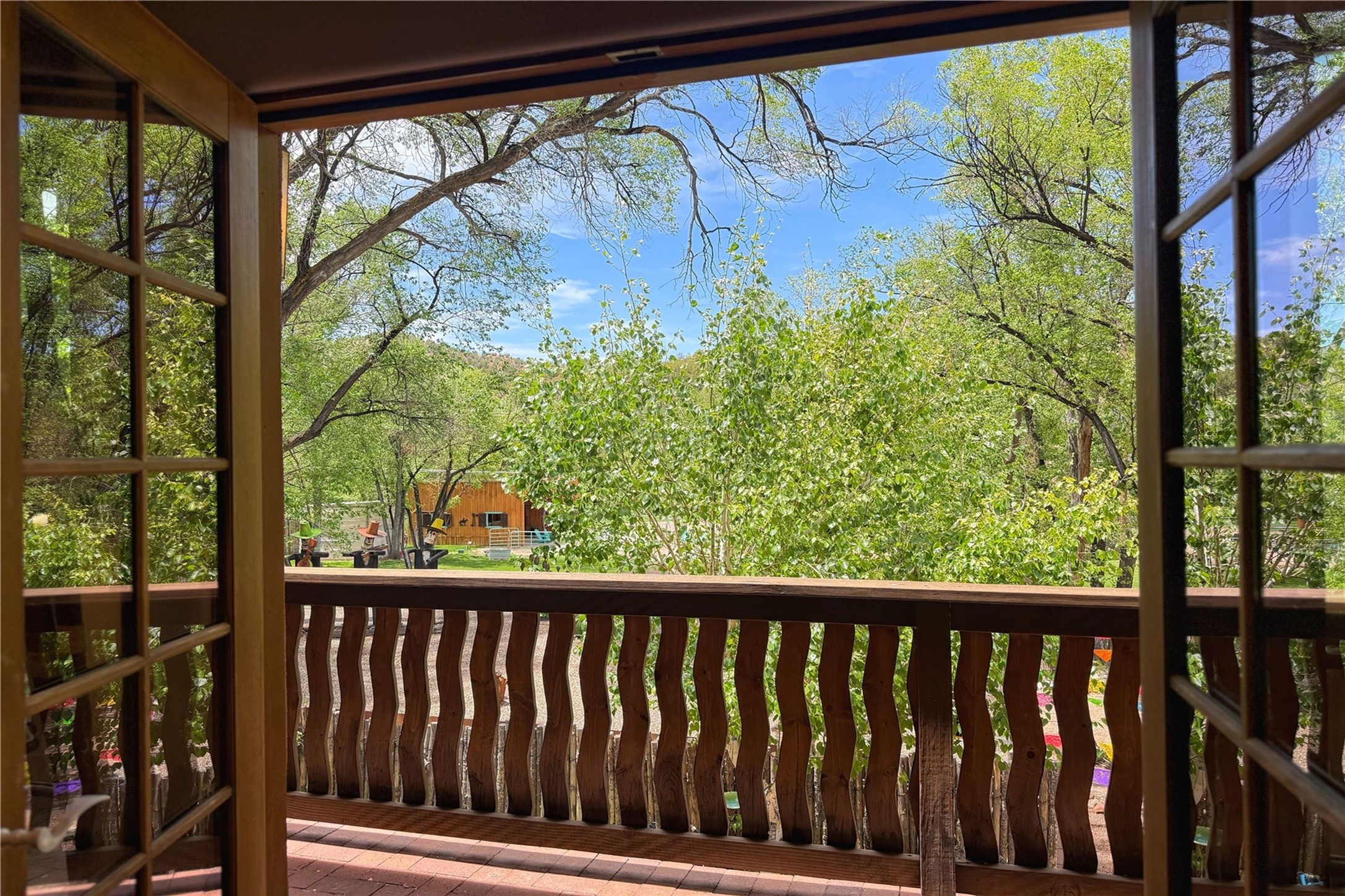 1352 Bishops Lodge Road